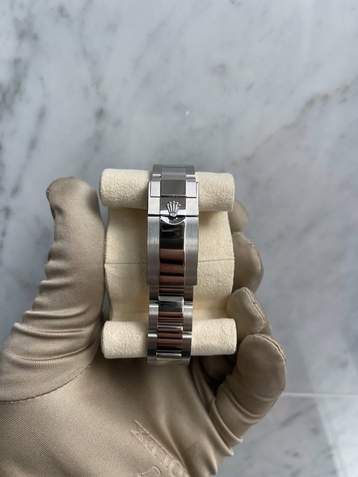 Rolex Daytona "Black Dial" - Image 3