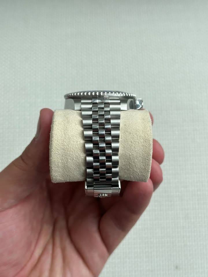 Rolex RLX GMT Master 2 "Batgirl" - Image 2