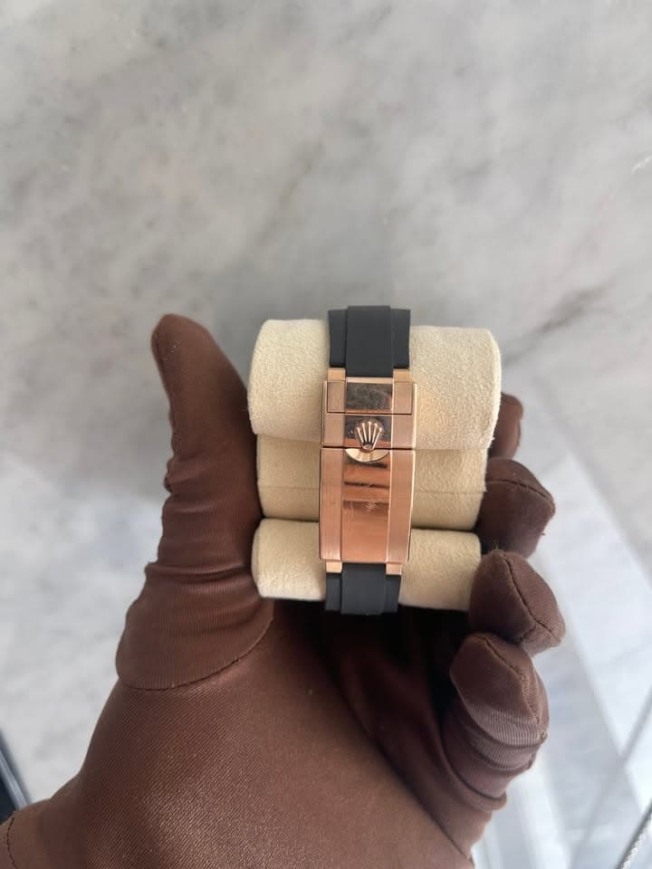 Rolex Daytona Oysterflex "Sundust Baguette Dial" - Image 6