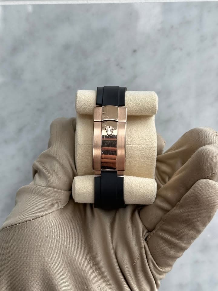 Rolex RLX Sky-Dweller Oysterflex - Image 3