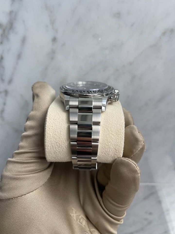 Rolex Daytona "Black Dial" - Image 2