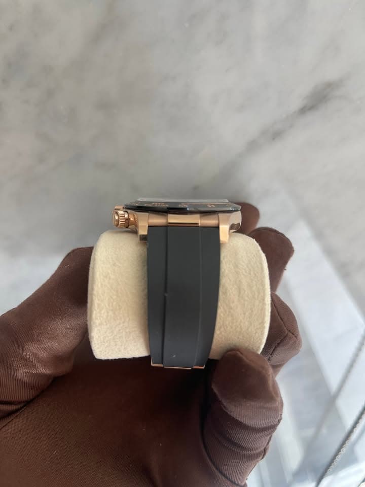 Rolex Daytona Oysterflex "Sundust Baguette Dial" - Image 3